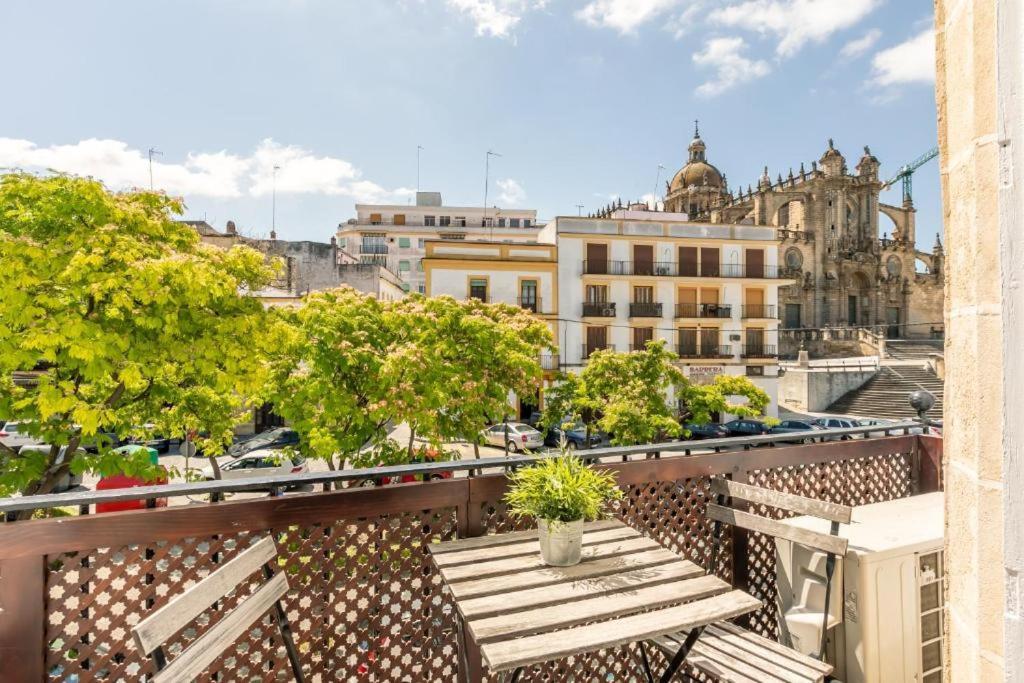 Catedral Suites Jerez Jerez de la Frontera Exterior foto