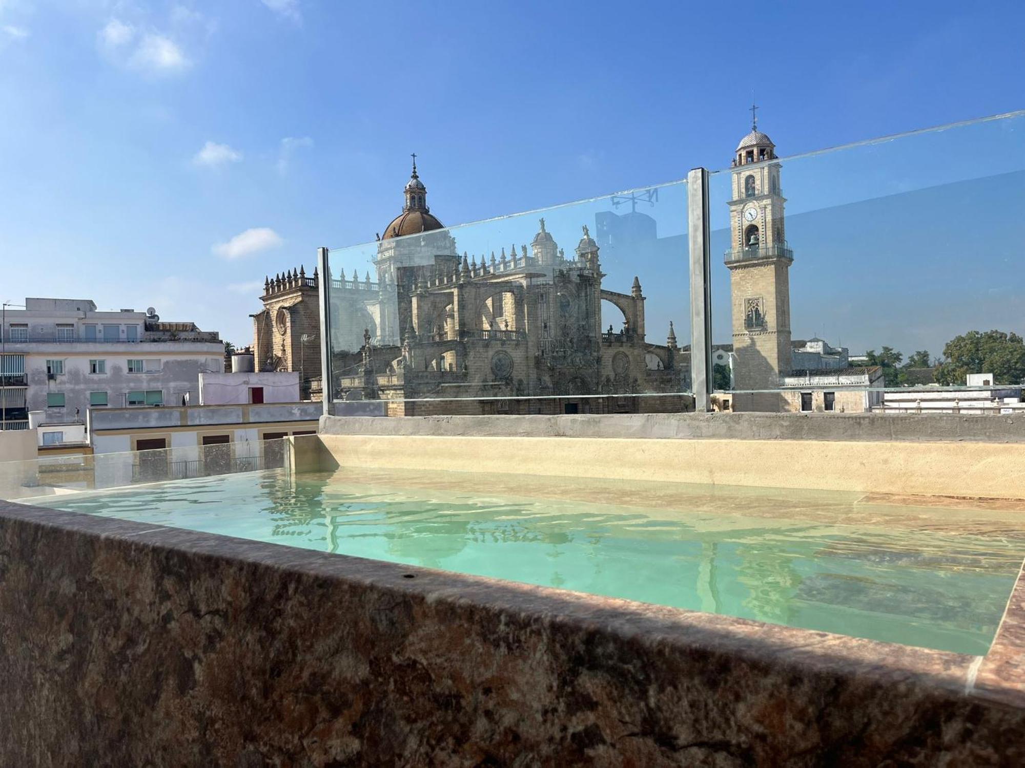 Catedral Suites Jerez Jerez de la Frontera Exterior foto